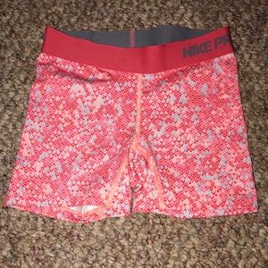 xs nike pro athletic spandex